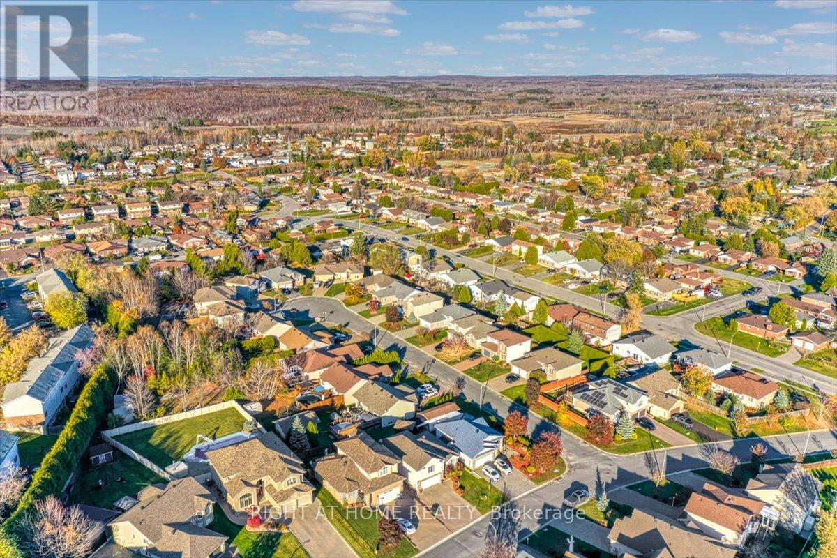 14 Abigail Court, Greater Sudbury, Ontario  P3A 6C1 - Photo 39 - X12489200