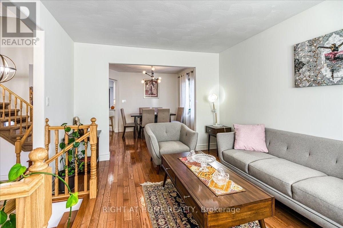 14 Abigail Court, Greater Sudbury, Ontario  P3A 6C1 - Photo 5 - X12489200