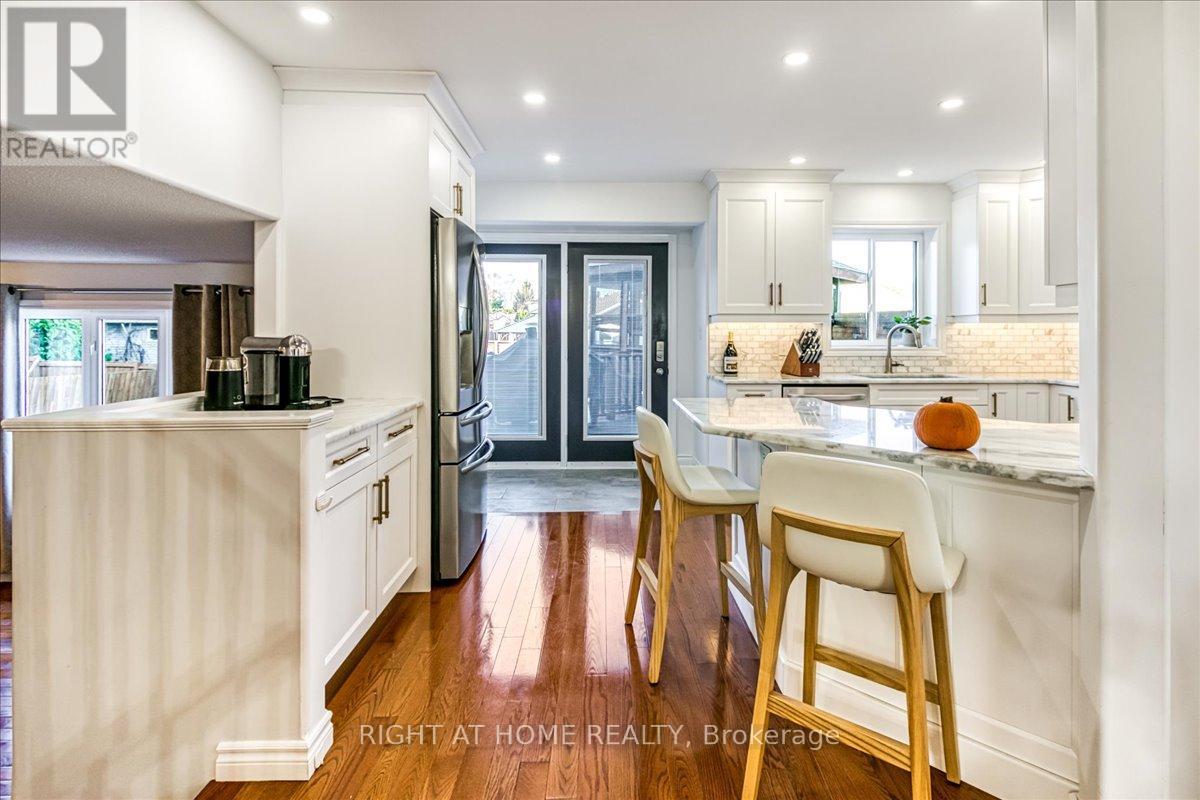 14 Abigail Court, Greater Sudbury, Ontario  P3A 6C1 - Photo 7 - X12489200