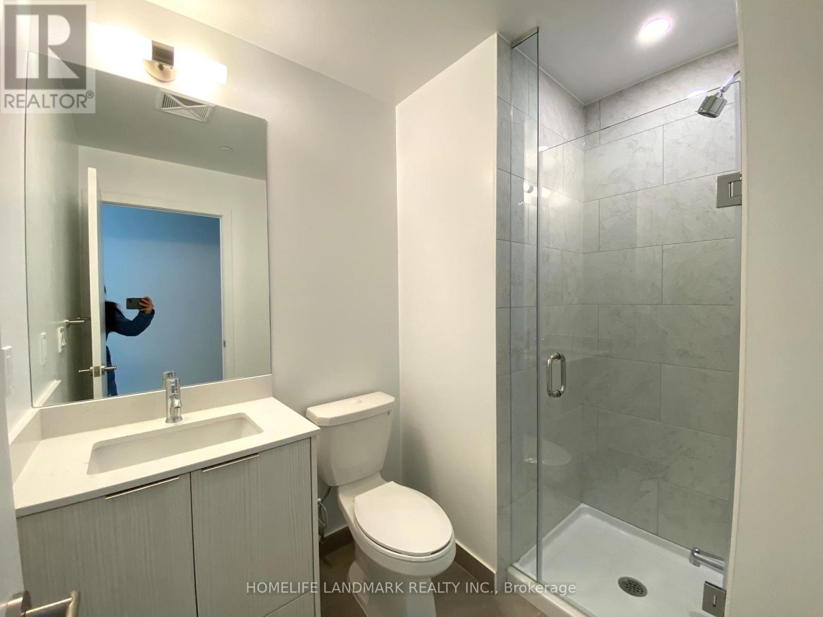 2202 - 32 Forest Manor Road, Toronto, Ontario  M2J 1M5 - Photo 11 - C12489248
