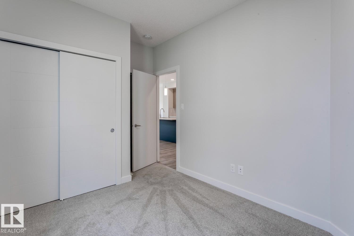 19019 20 Av Nw, Edmonton, Alberta  T6M 3E8 - Photo 7 - E4463966