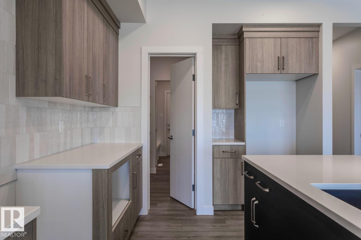 19019 20 Av Nw, Edmonton, Alberta  T6M 3E8 - Photo 13 - E4463966