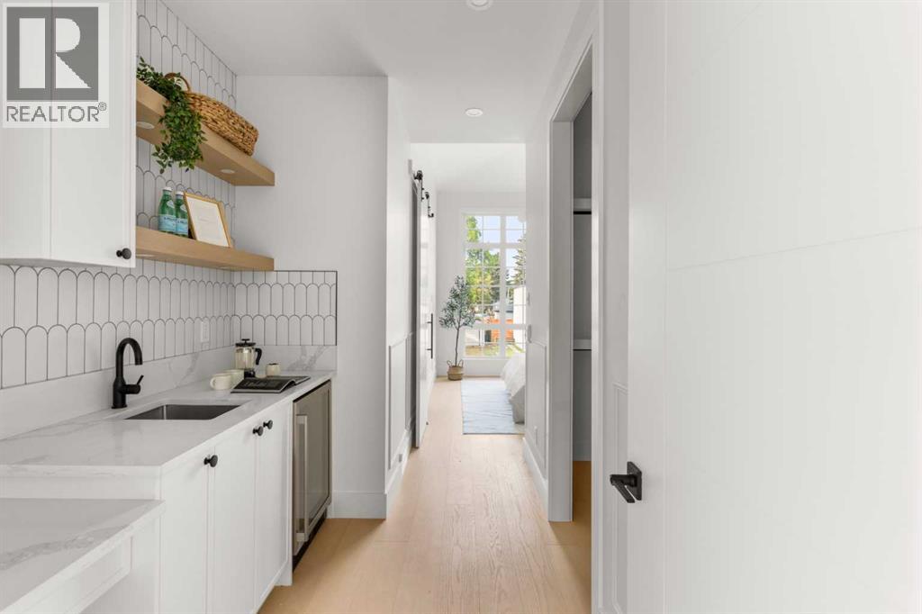 1623 21 Avenue Nw, Calgary, Alberta  T2M 1M2 - Photo 17 - A2266349