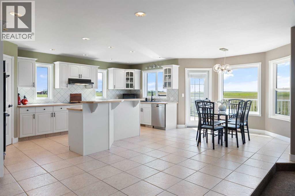 250257 271 Range Road, Rural Rocky View County, Alberta  T1Z 0T7 - Photo 8 - A2248092