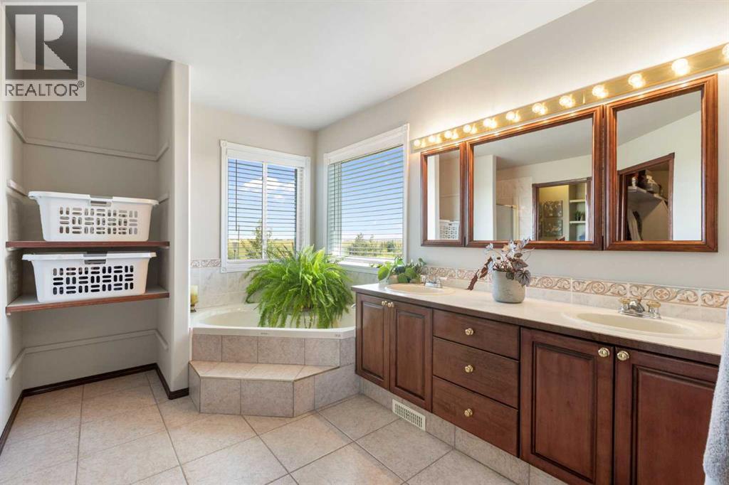 250257 271 Range Road, Rural Rocky View County, Alberta  T1Z 0T7 - Photo 23 - A2248092