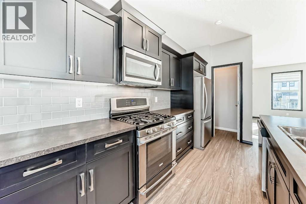 23 Heritage Rise, Cochrane, Alberta  T4C 2R4 - Photo 6 - A2257954