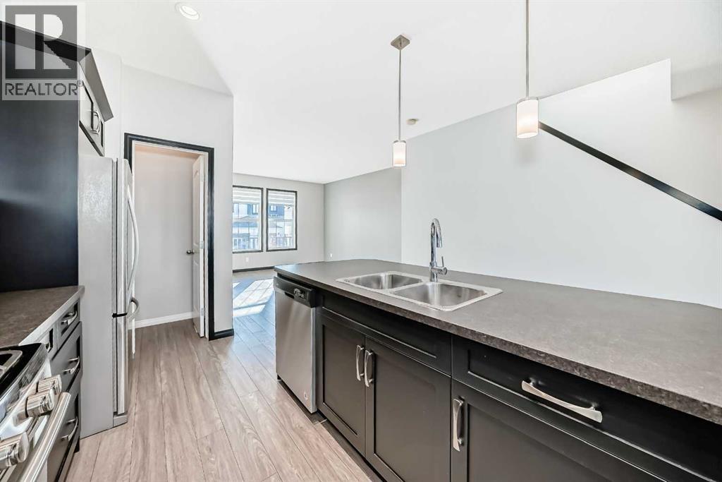 23 Heritage Rise, Cochrane, Alberta  T4C 2R4 - Photo 7 - A2257954