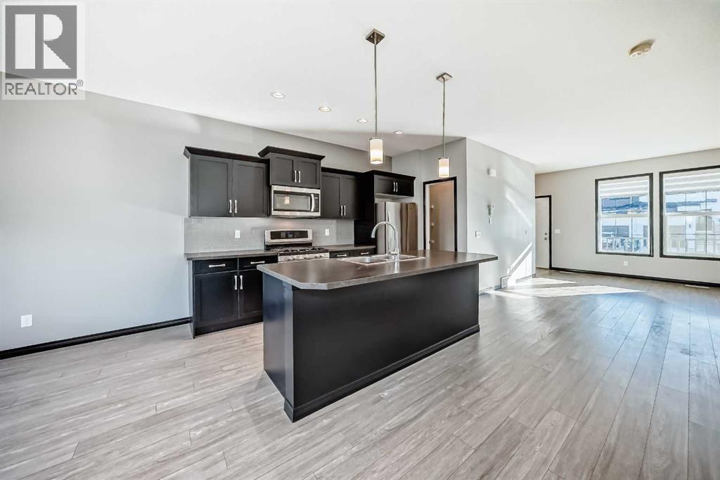 23 Heritage Rise, Cochrane, Alberta  T4C 2R4 - Photo 8 - A2257954