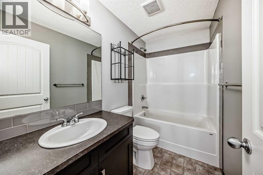 23 Heritage Rise, Cochrane, Alberta  T4C 2R4 - Photo 30 - A2257954