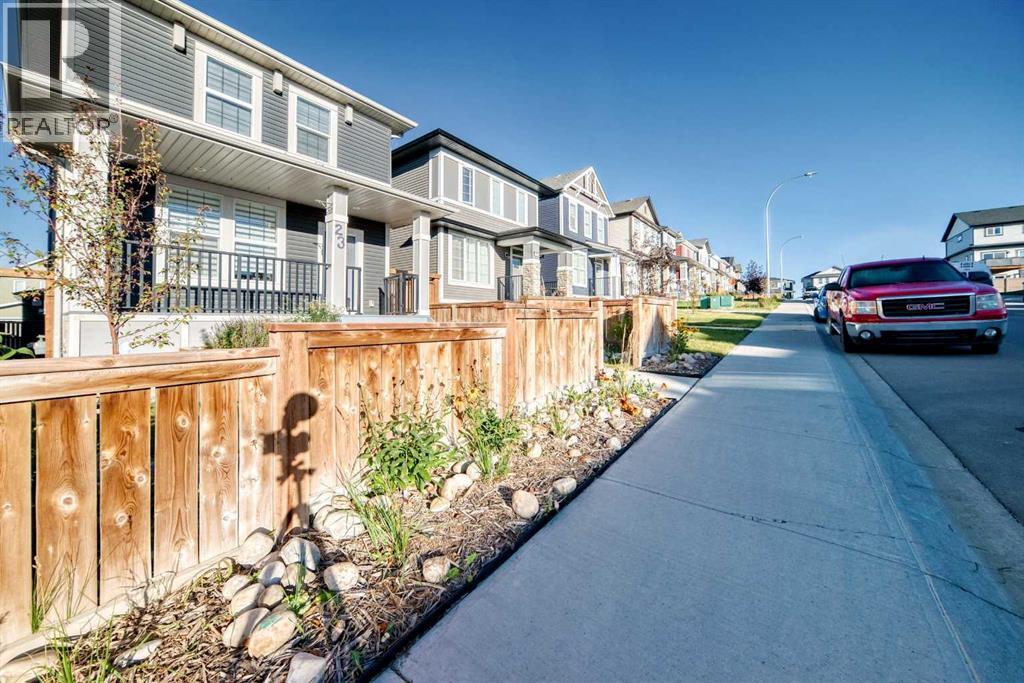 23 Heritage Rise, Cochrane, Alberta  T4C 2R4 - Photo 36 - A2257954