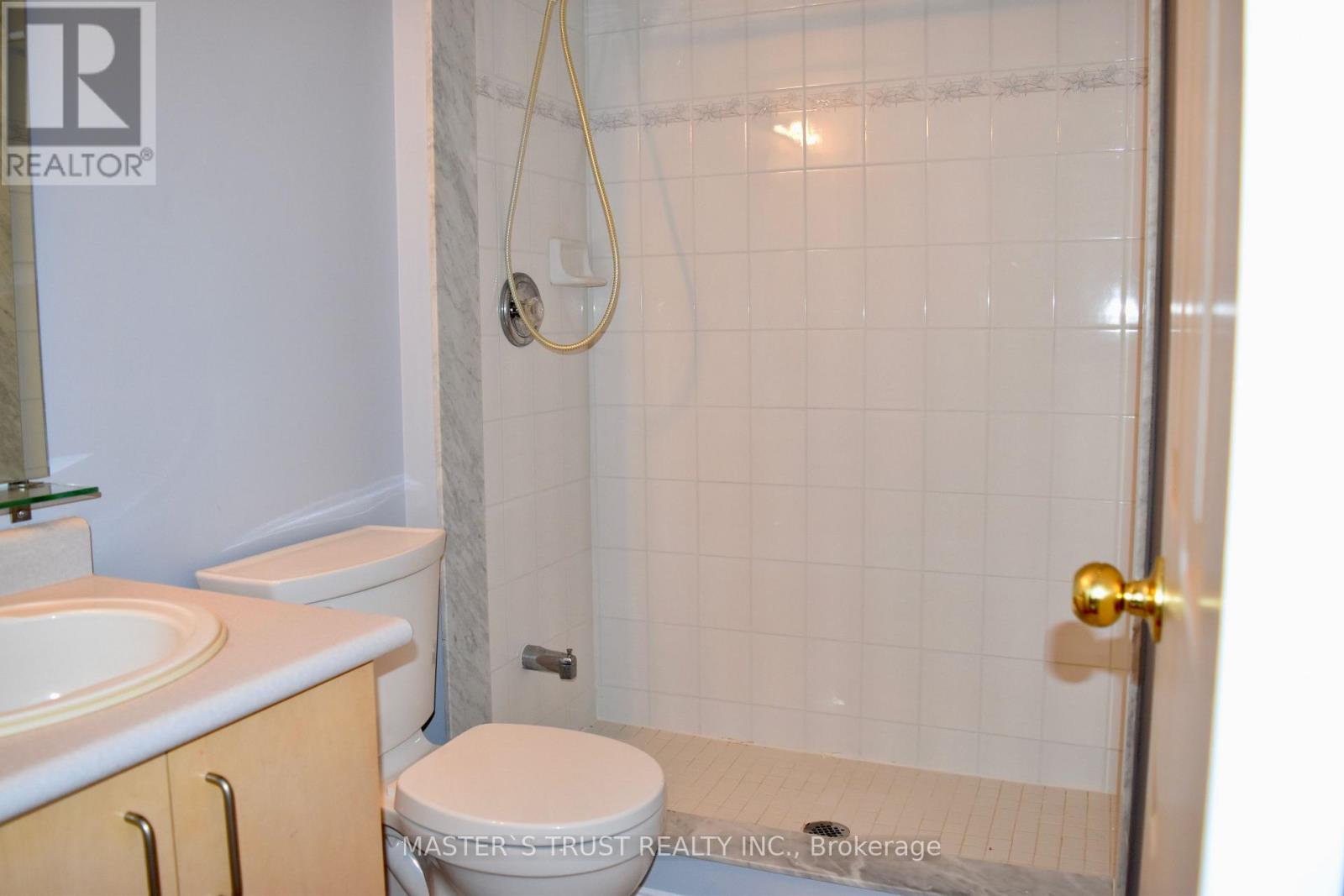 371 Ravineview Way, Oakville, Ontario  L6H 6S5 - Photo 11 - W12489254