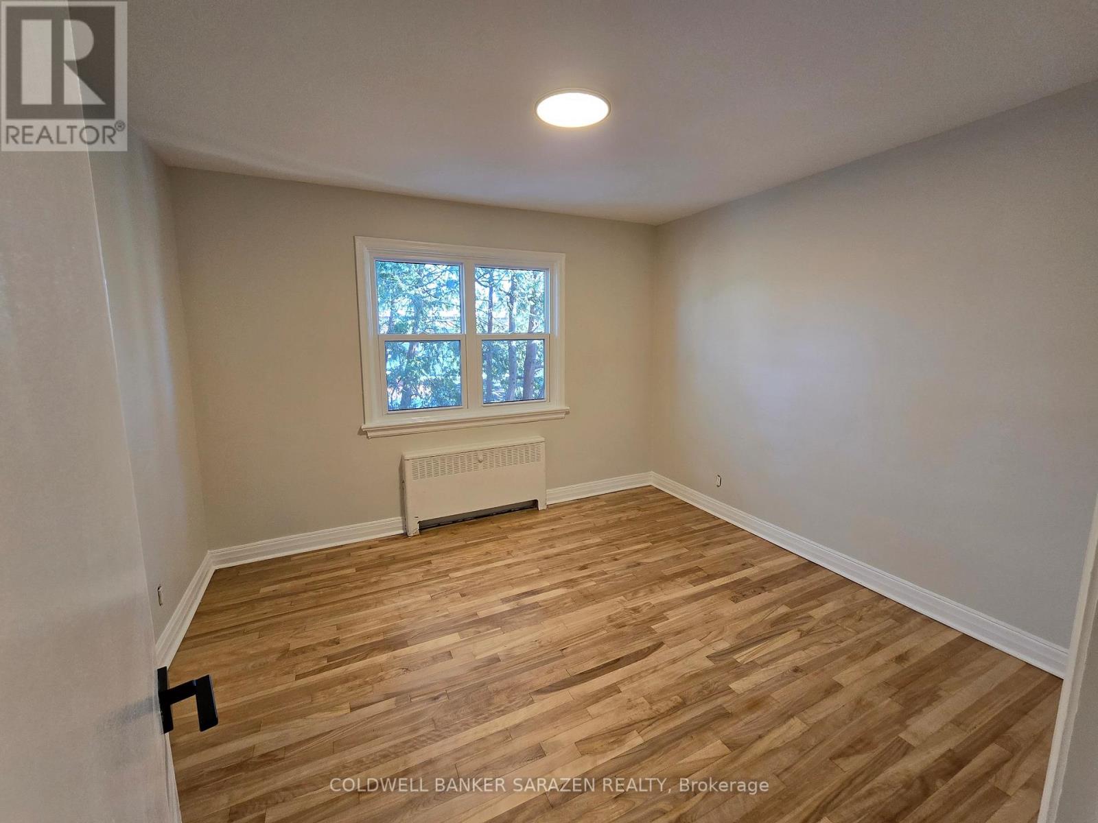 2 - 33 Coupal Street, Ottawa, Ontario  K1L 5Z9 - Photo 11 - X12489258