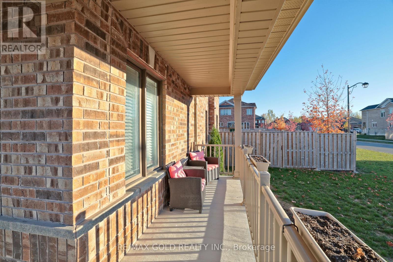 1 Furniss Street, Brock, Ontario  L0K 1A0 - Photo 6 - N12489014