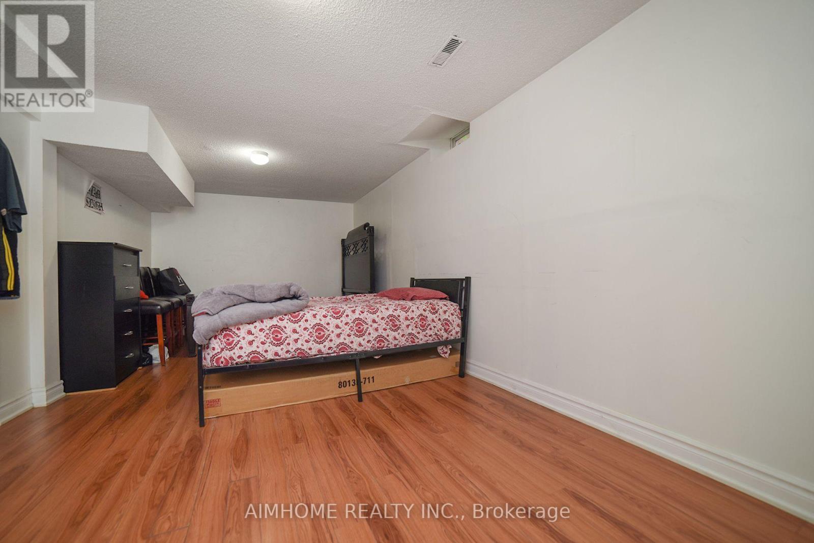 213 Hupfield Trail, Toronto, Ontario  M1B 4L8 - Photo 38 - E12486577