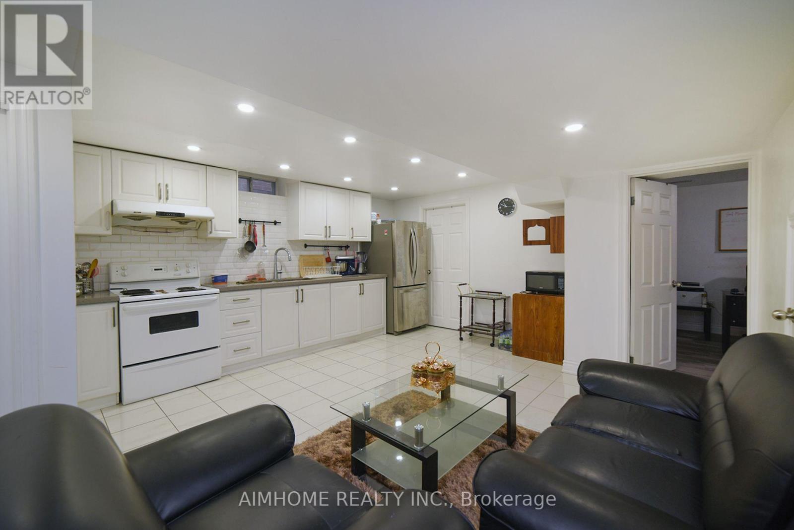 213 Hupfield Trail, Toronto, Ontario  M1B 4L8 - Photo 41 - E12486577