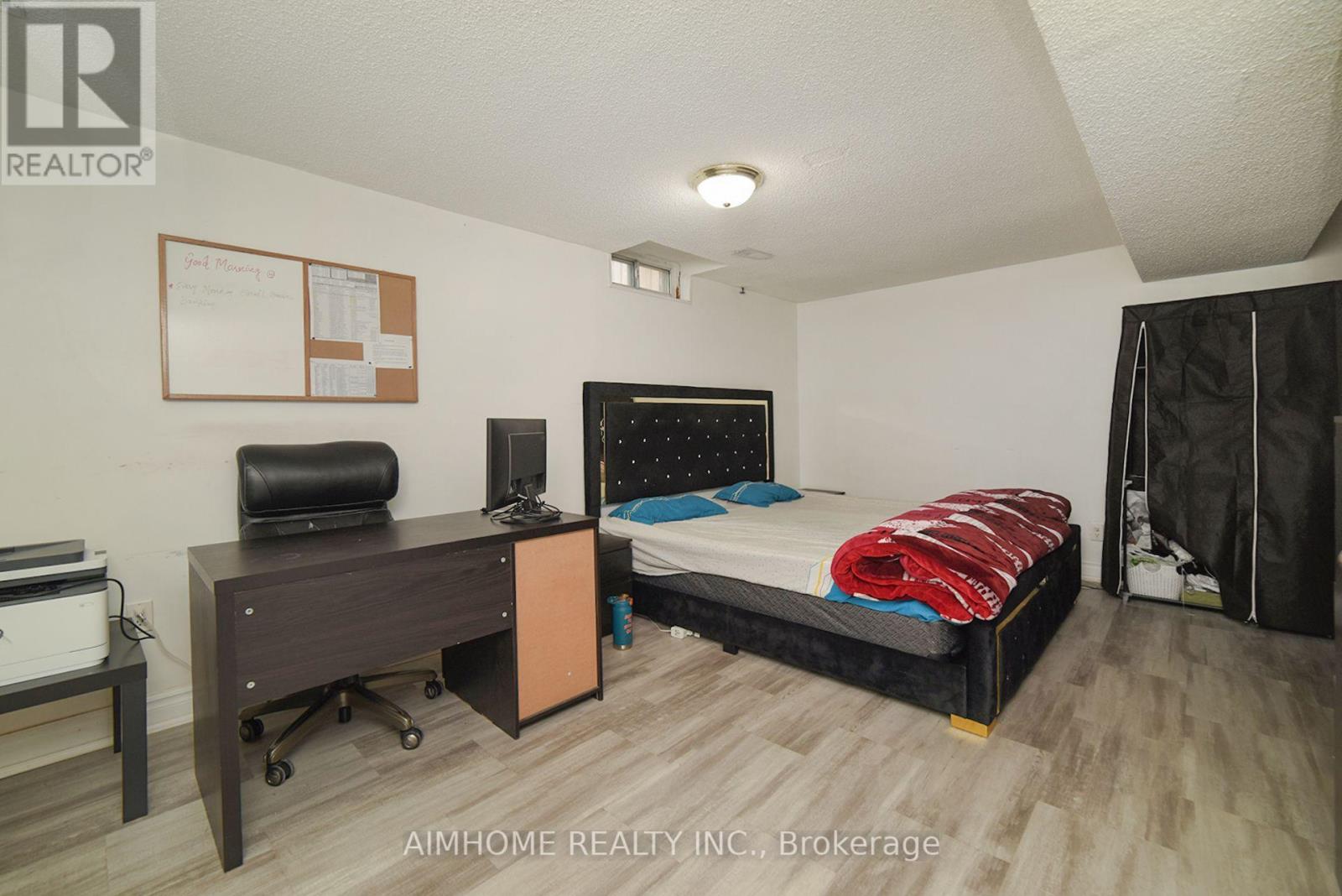 213 Hupfield Trail, Toronto, Ontario  M1B 4L8 - Photo 42 - E12486577