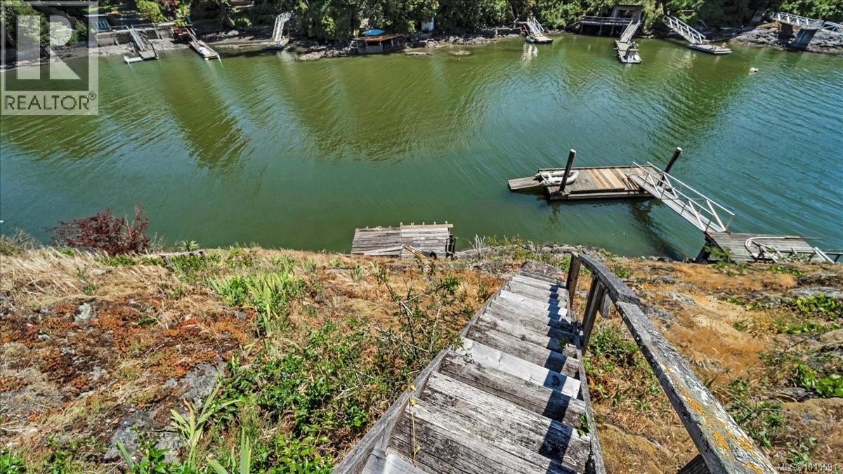 304 Bessborough Ave, View Royal, British Columbia  V9B 1T7 - Photo 5 - 1015591