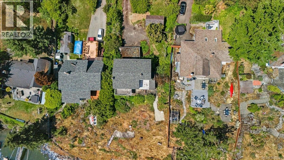 304 Bessborough Ave, View Royal, British Columbia  V9B 1T7 - Photo 6 - 1015591