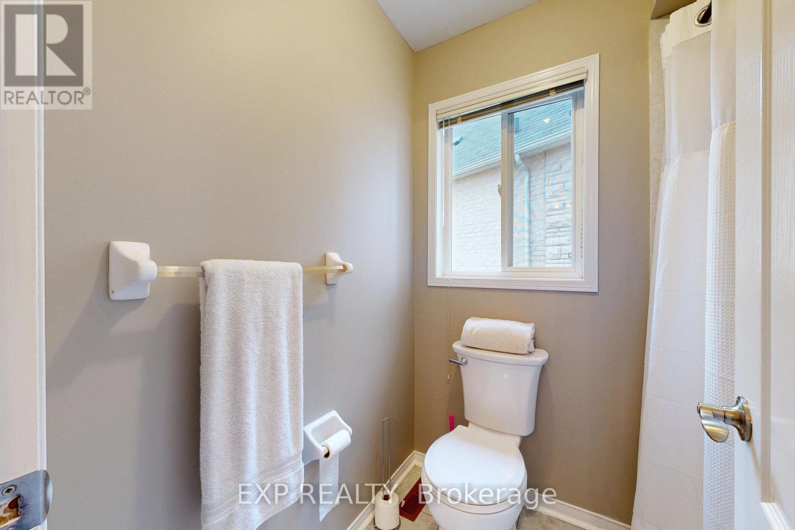 100 Dells Crescent, Brampton, Ontario  L7A 2X1 - Photo 24 - W12489268