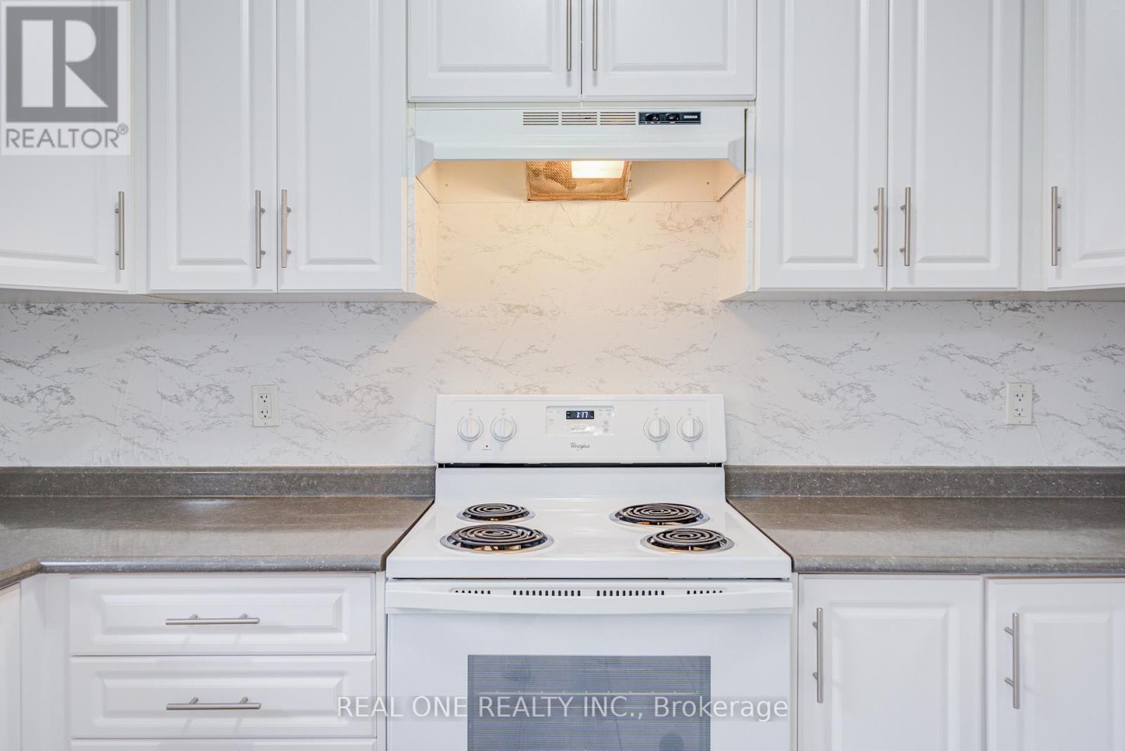 475 Silver Maple Road, Oakville, Ontario  L6H 0S4 - Photo 21 - W12489276