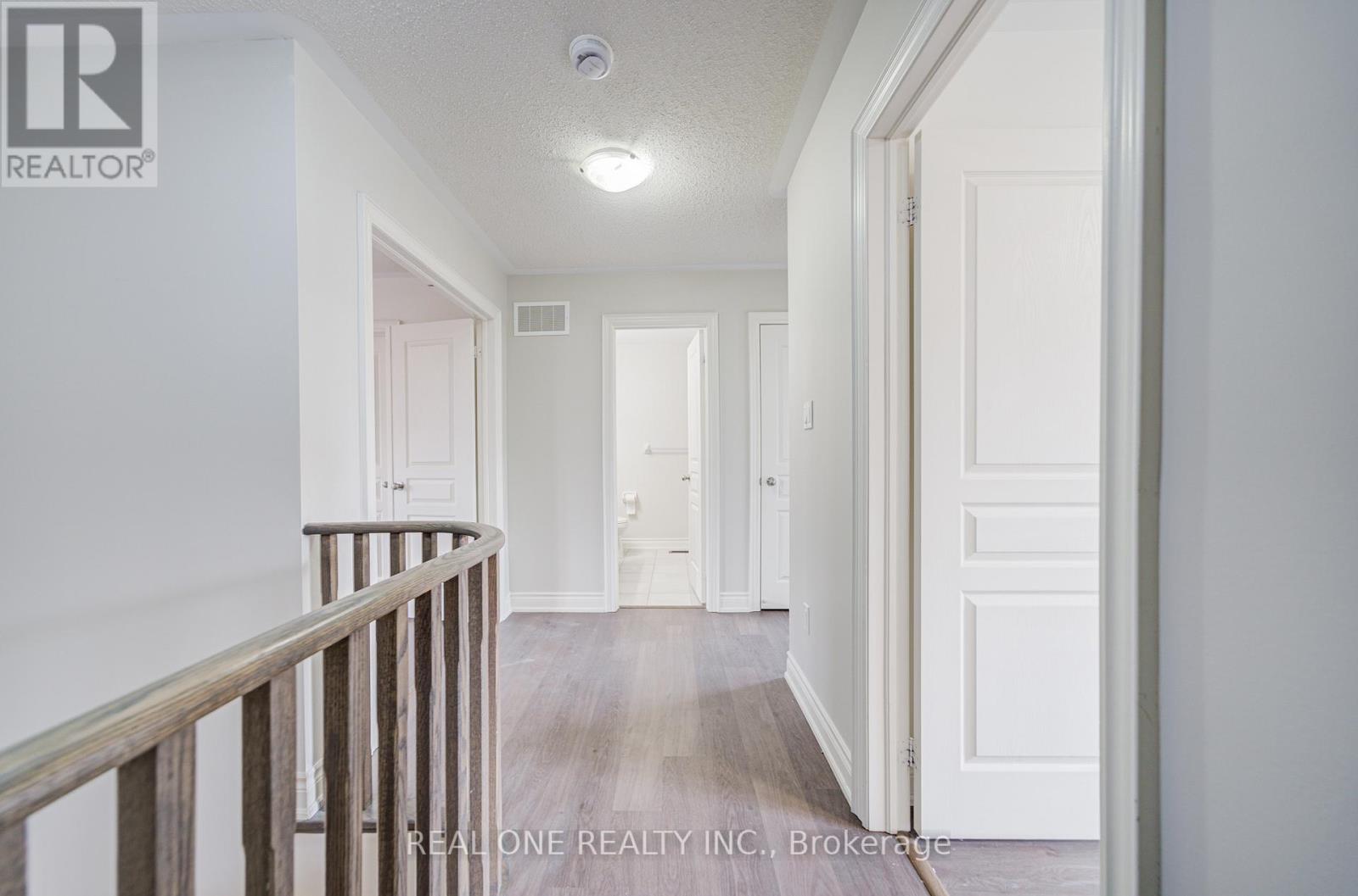 475 Silver Maple Road, Oakville, Ontario  L6H 0S4 - Photo 24 - W12489276