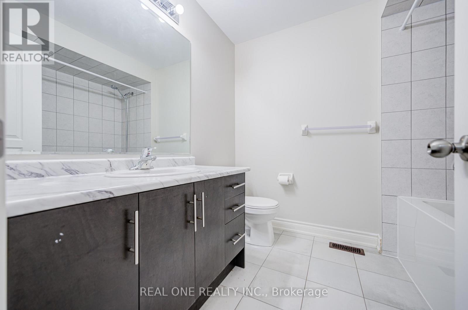 475 Silver Maple Road, Oakville, Ontario  L6H 0S4 - Photo 31 - W12489276