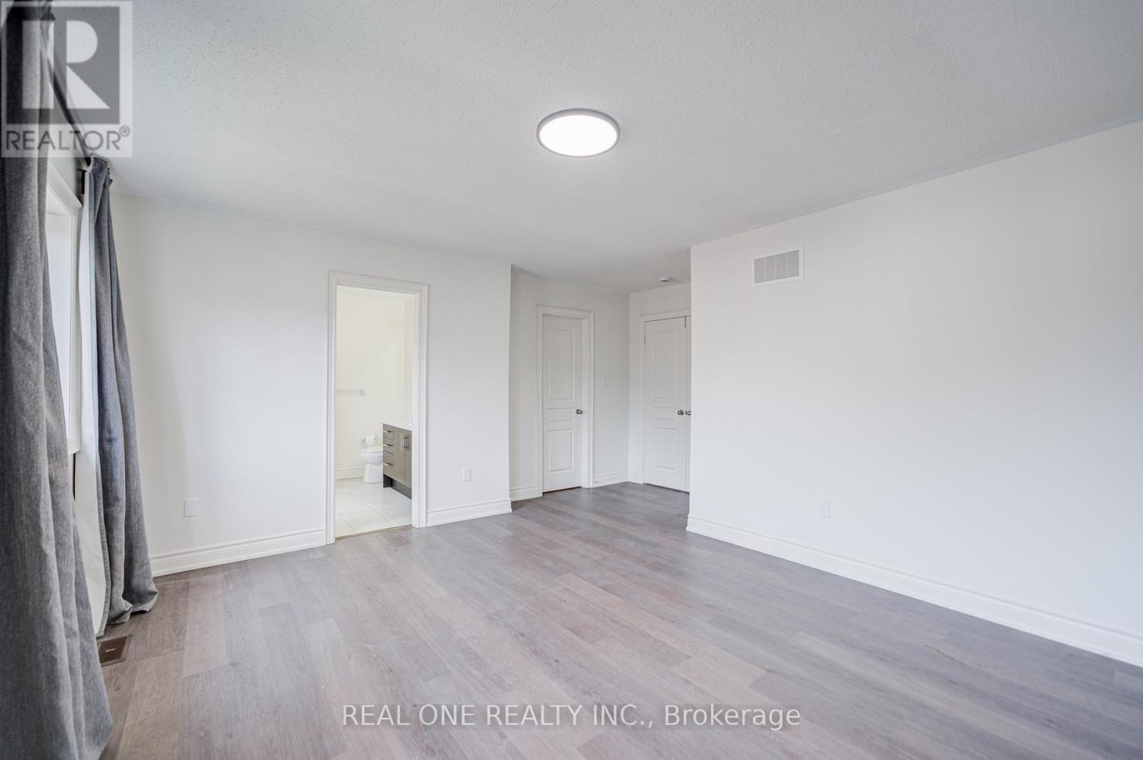 475 Silver Maple Road, Oakville, Ontario  L6H 0S4 - Photo 36 - W12489276