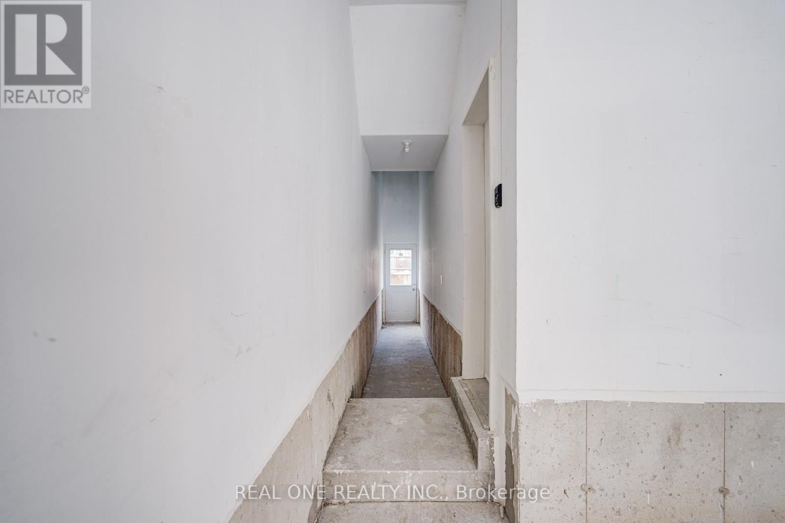 475 Silver Maple Road, Oakville, Ontario  L6H 0S4 - Photo 47 - W12489276