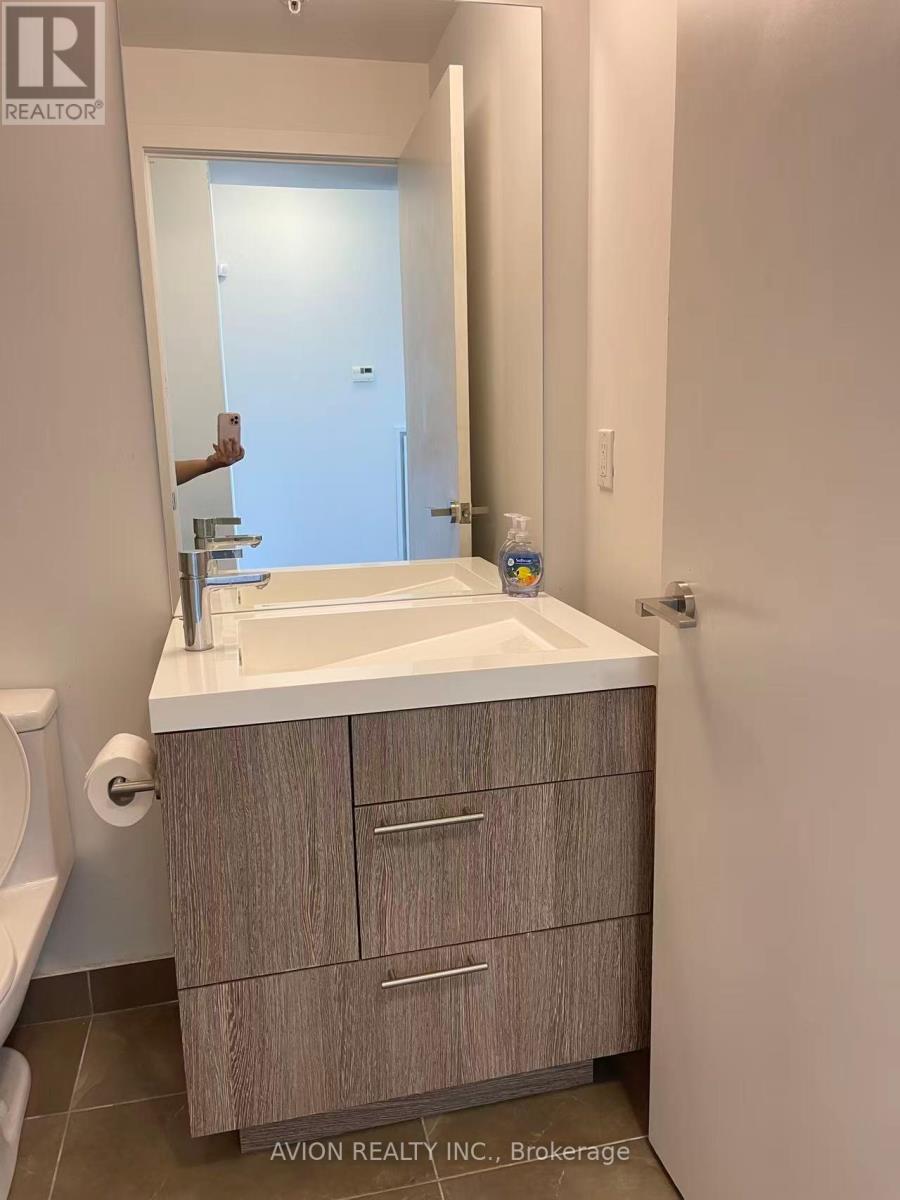 1507 - 30 Nelson Street, Toronto, Ontario  M5V 0H5 - Photo 12 - C12489288