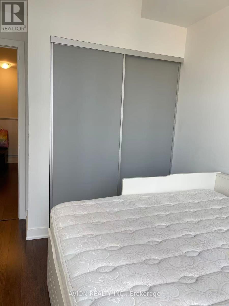 1507 - 30 Nelson Street, Toronto, Ontario  M5V 0H5 - Photo 16 - C12489288