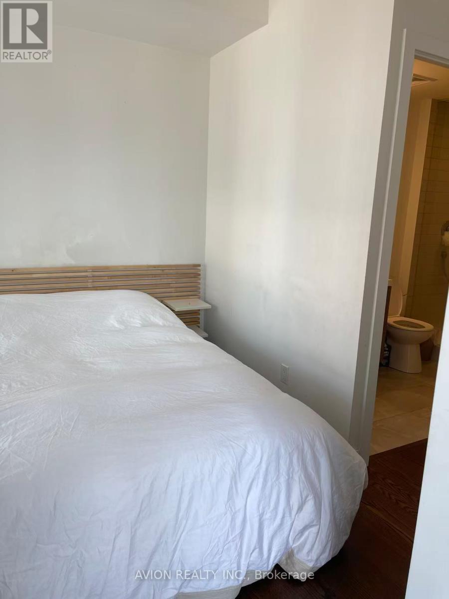 1507 - 30 Nelson Street, Toronto, Ontario  M5V 0H5 - Photo 24 - C12489288