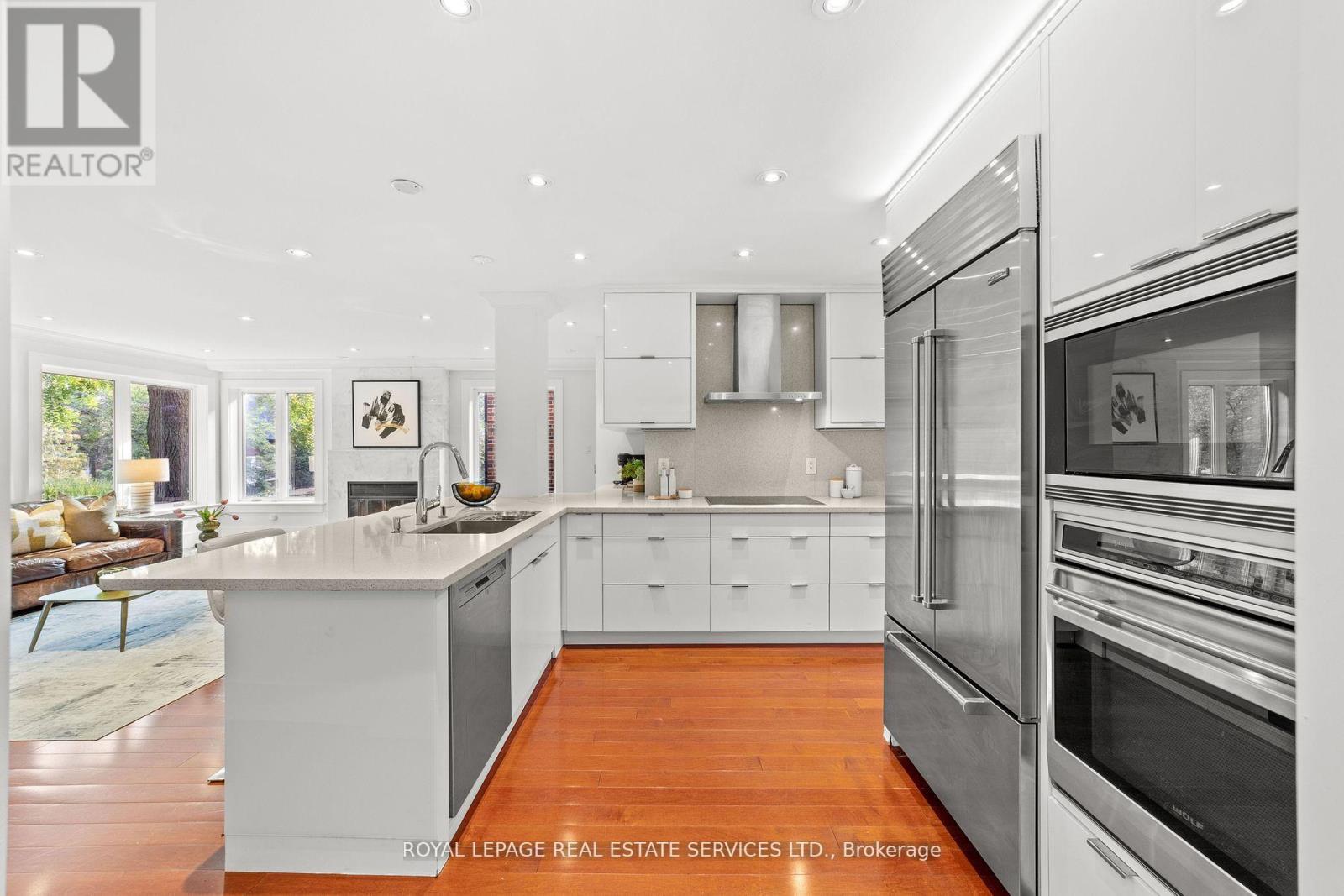 12 Armour Boulevard, Toronto, Ontario  M5M 3C1 - Photo 12 - C12489316