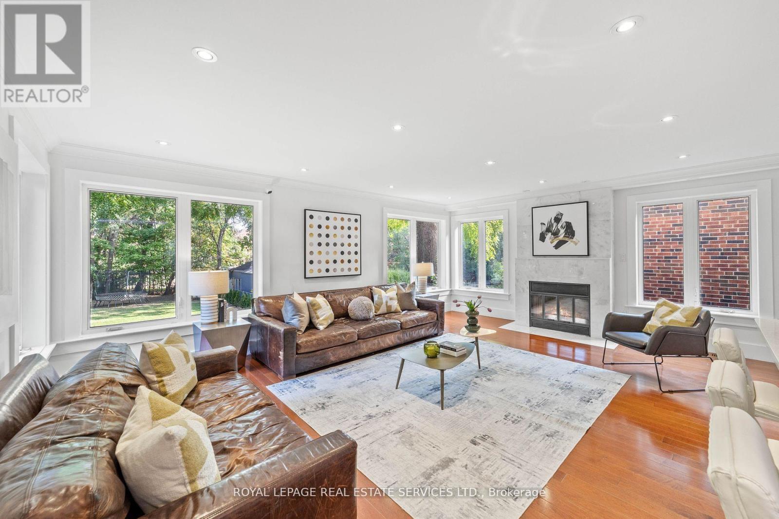 12 Armour Boulevard, Toronto, Ontario  M5M 3C1 - Photo 16 - C12489316