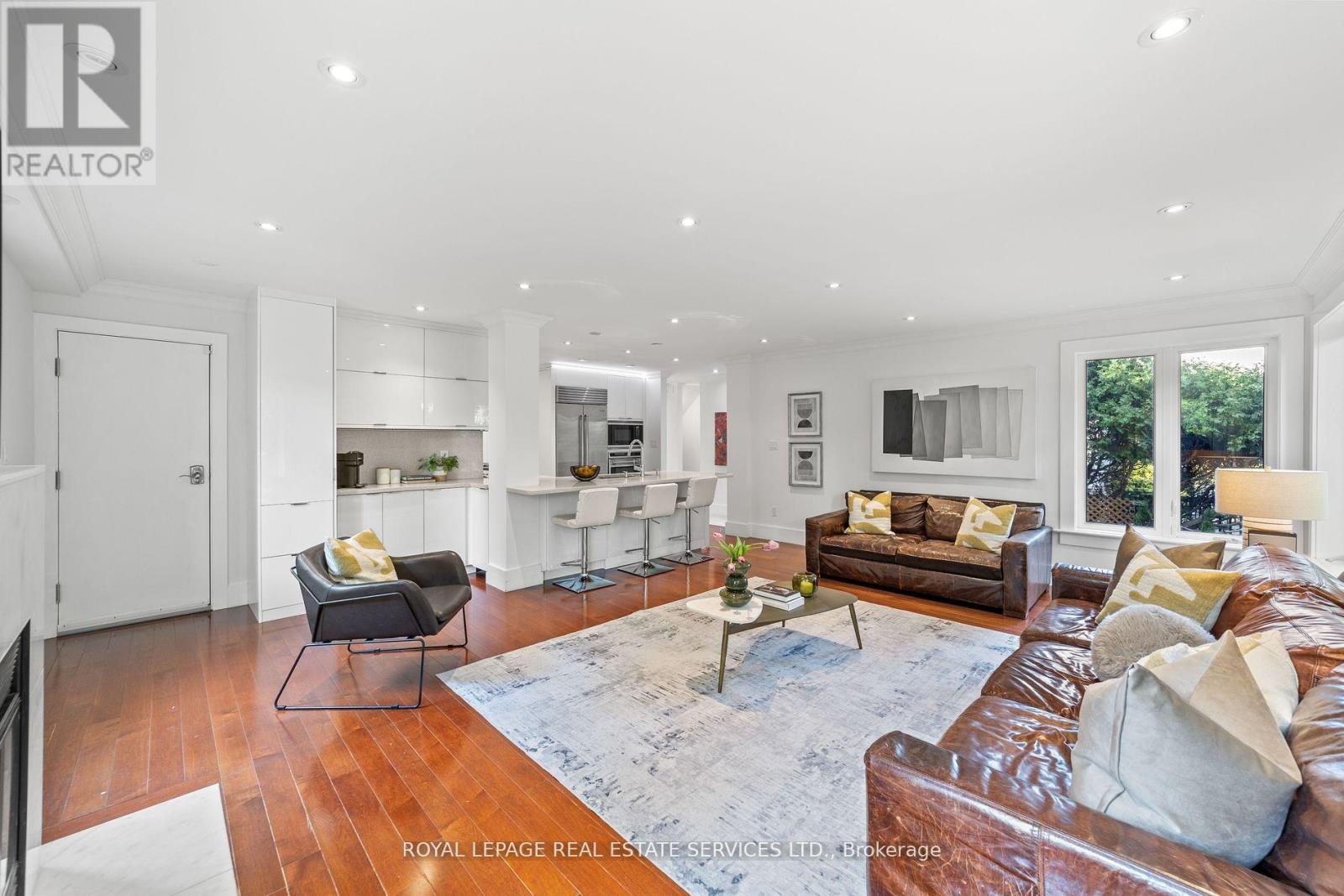 12 Armour Boulevard, Toronto, Ontario  M5M 3C1 - Photo 18 - C12489316