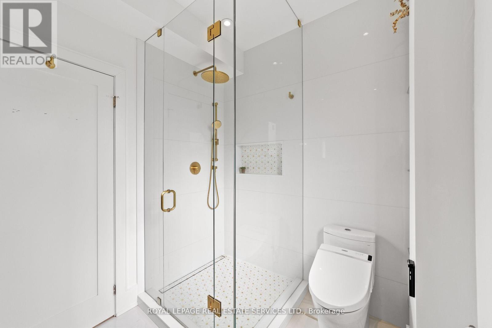 12 Armour Boulevard, Toronto, Ontario  M5M 3C1 - Photo 26 - C12489316