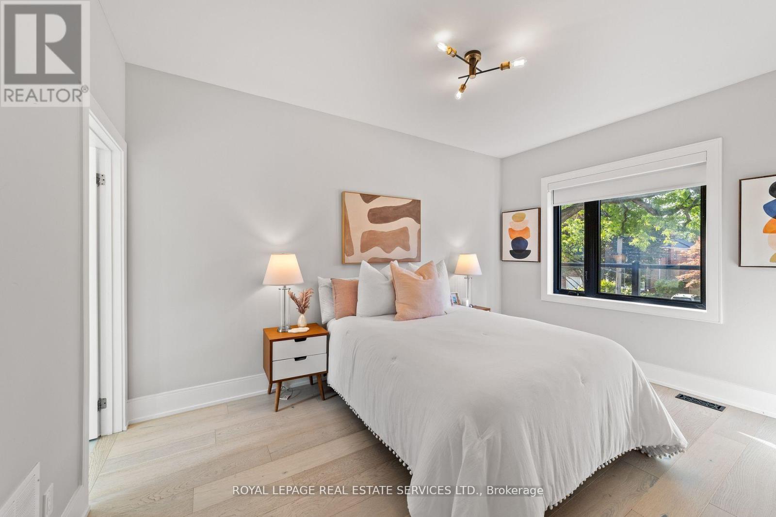 12 Armour Boulevard, Toronto, Ontario  M5M 3C1 - Photo 27 - C12489316