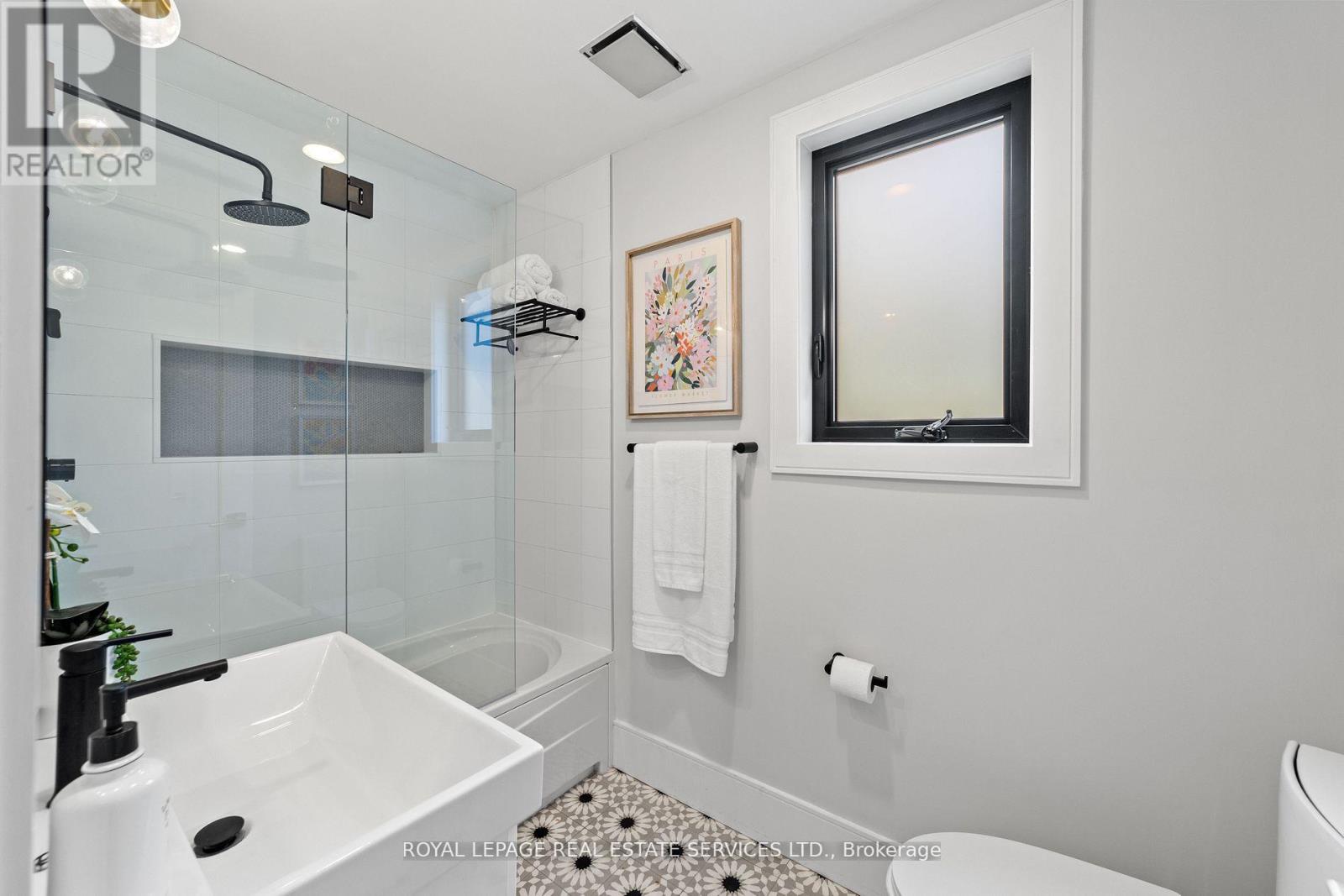 12 Armour Boulevard, Toronto, Ontario  M5M 3C1 - Photo 30 - C12489316