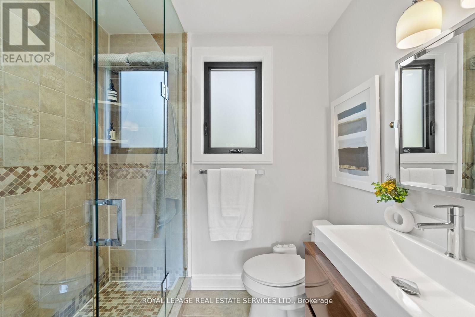 12 Armour Boulevard, Toronto, Ontario  M5M 3C1 - Photo 32 - C12489316