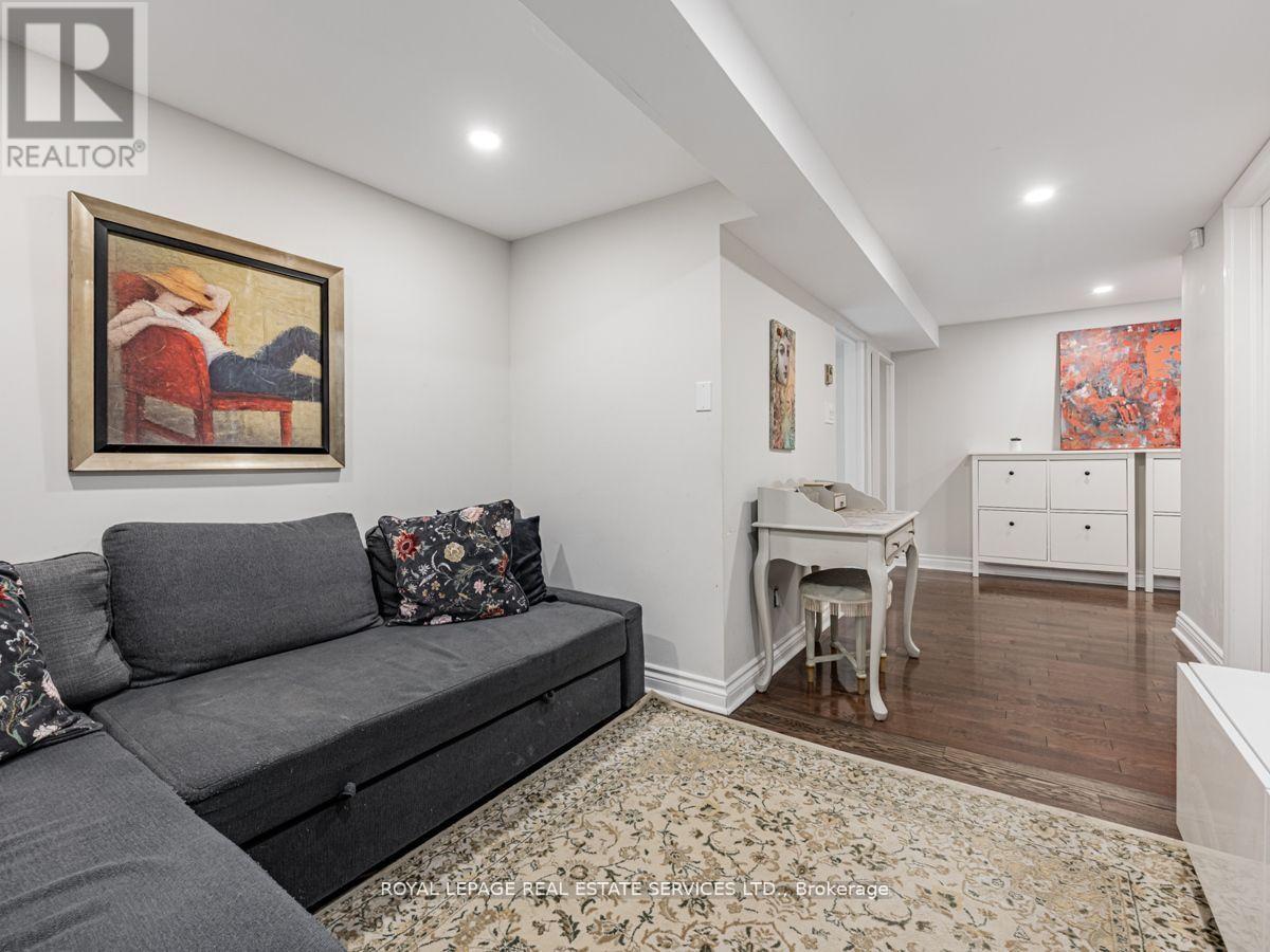 12 Armour Boulevard, Toronto, Ontario  M5M 3C1 - Photo 38 - C12489316