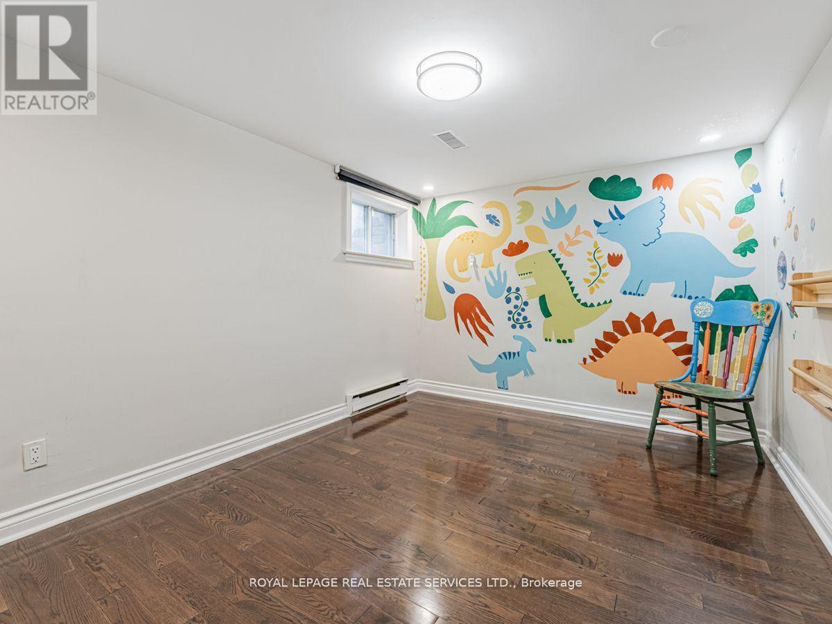 12 Armour Boulevard, Toronto, Ontario  M5M 3C1 - Photo 40 - C12489316