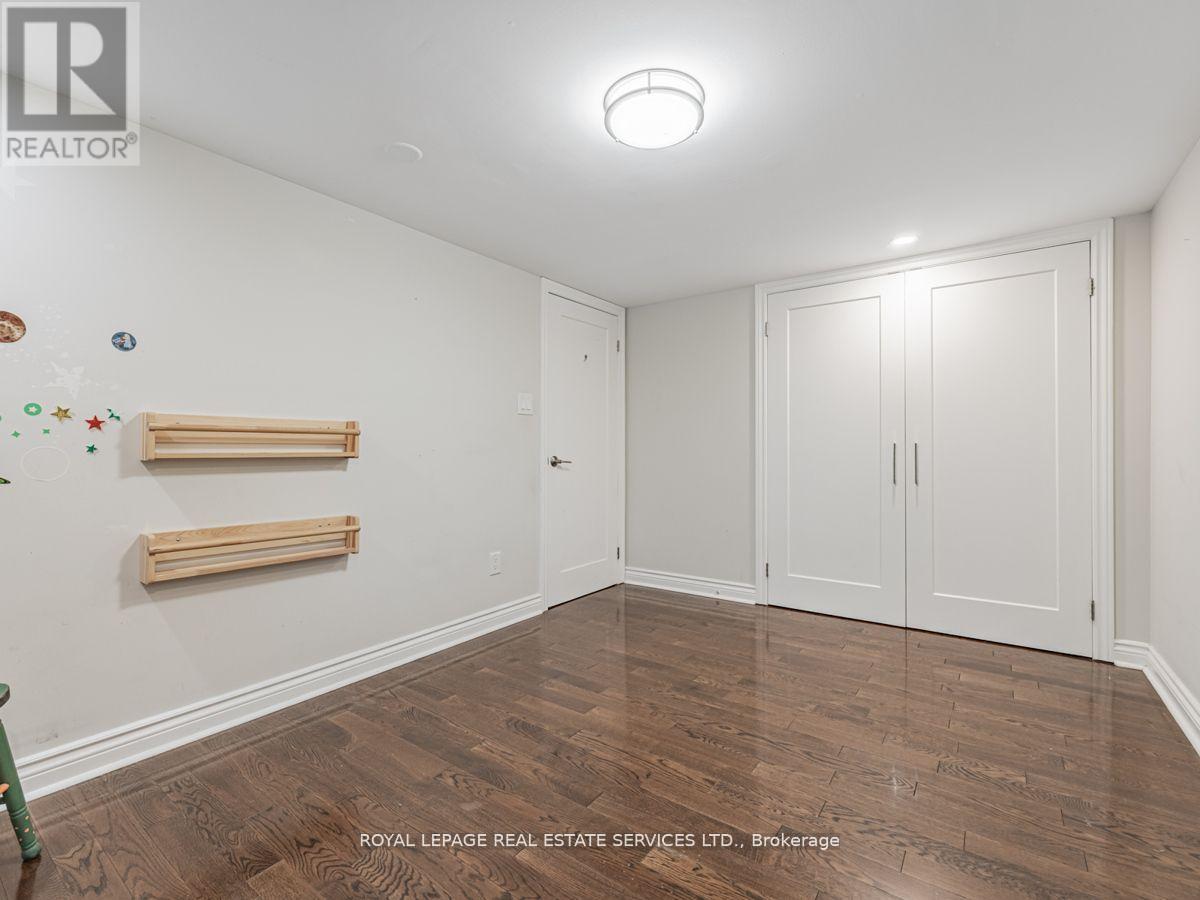 12 Armour Boulevard, Toronto, Ontario  M5M 3C1 - Photo 41 - C12489316