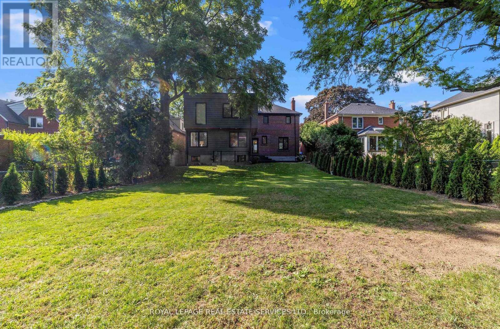 12 Armour Boulevard, Toronto, Ontario  M5M 3C1 - Photo 47 - C12489316