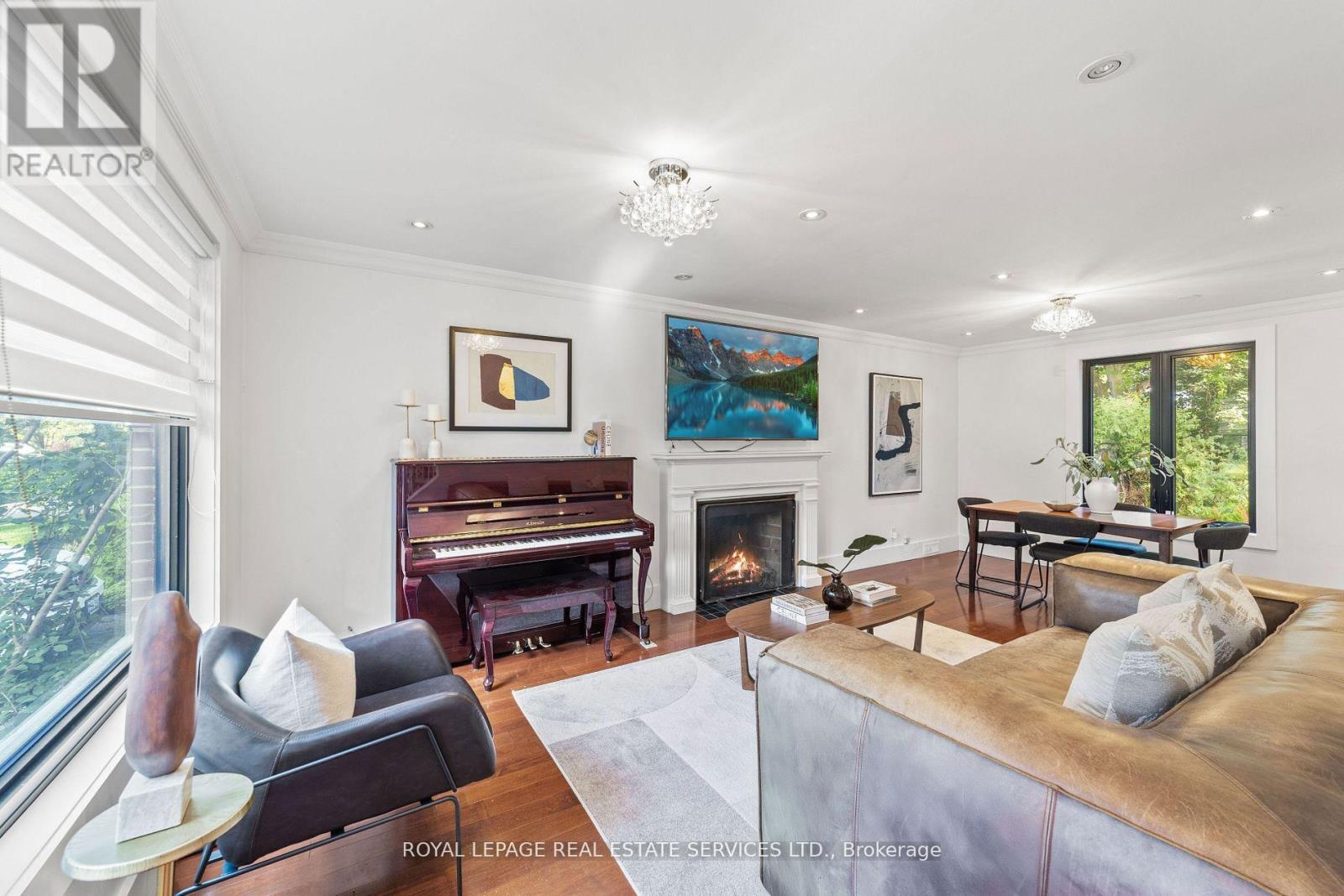 12 Armour Boulevard, Toronto, Ontario  M5M 3C1 - Photo 6 - C12489316