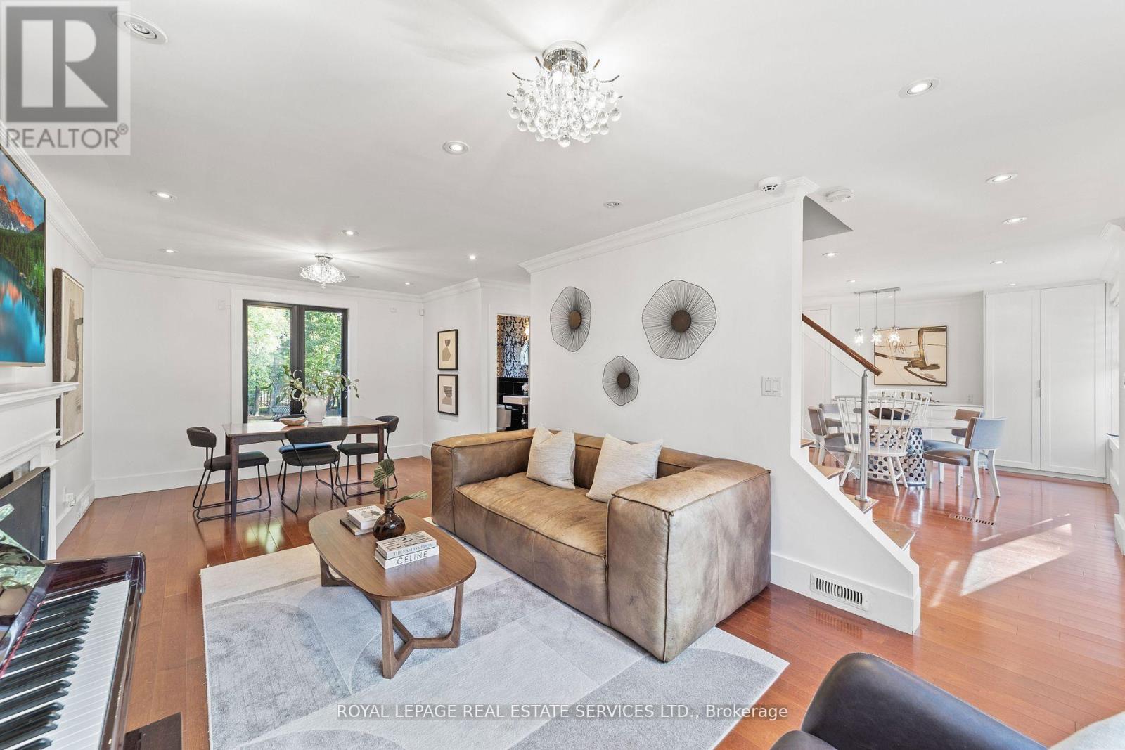 12 Armour Boulevard, Toronto, Ontario  M5M 3C1 - Photo 7 - C12489316