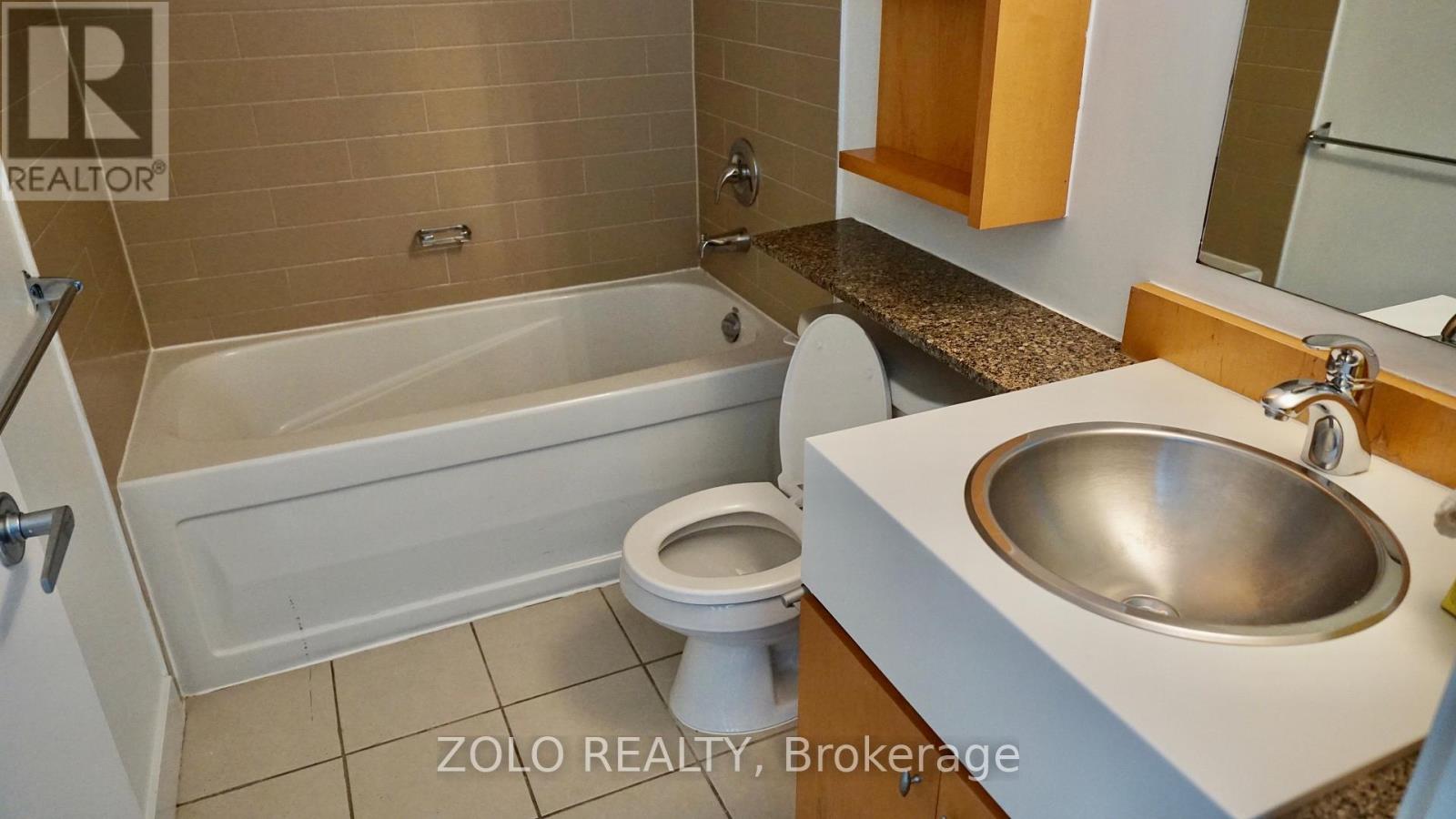 3009 - 5 Mariner Terrace, Toronto, Ontario  M5V 3V6 - Photo 12 - C12489322