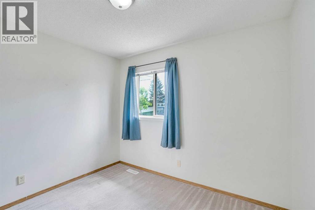 82 Edgevalley Close Nw, Calgary, Alberta  T3A 5E9 - Photo 32 - A2259251