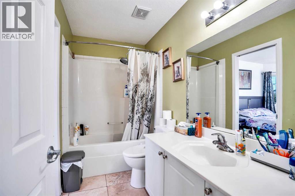 143 Taralea Gardens Ne, Calgary, Alberta  T3J 4W5 - Photo 9 - A2259590