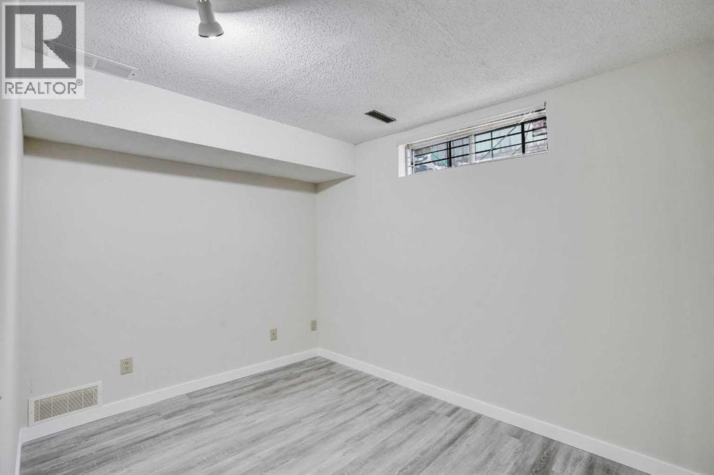 82 Edgevalley Close Nw, Calgary, Alberta  T3A 5E9 - Photo 40 - A2259251