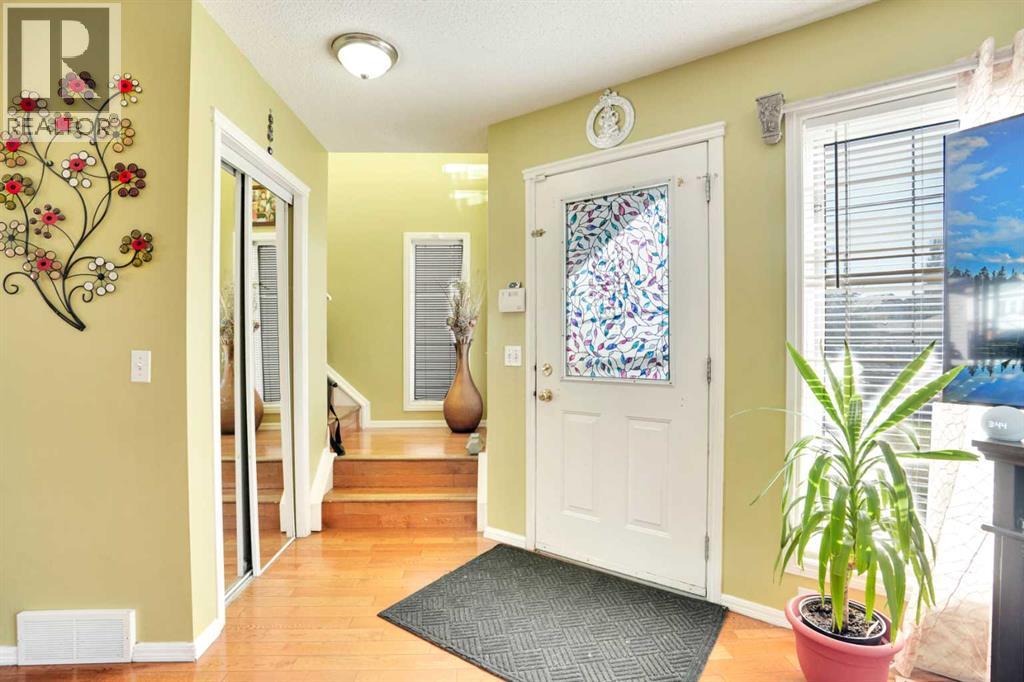 143 Taralea Gardens Ne, Calgary, Alberta  T3J 4W5 - Photo 15 - A2259590