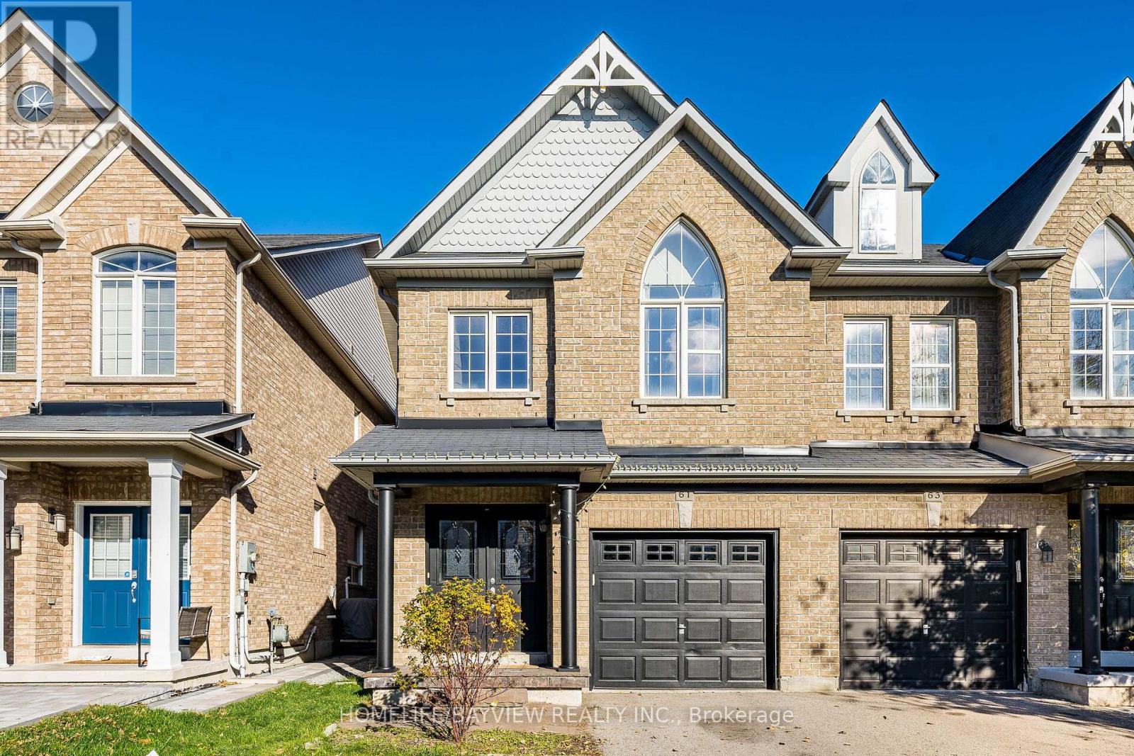 61 FOUR SEASONS CRESCENT, Newmarket, Ontario